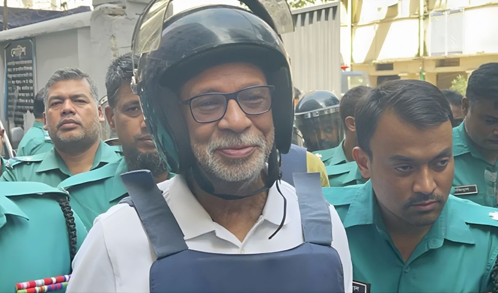 জামিন পেলেন সাবেক মন্ত্রী লতিফ সিদ্দিকী 3 সাবেক মন্ত্রী লতিফ সিদ্দিকীকে জামিন 1762413617 জামিন পেলেন সাবেক মন্ত্রী লতিফ সিদ্দিকী