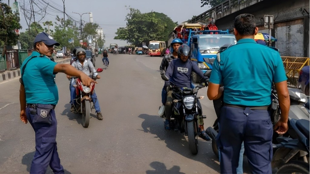 সারা দেশে হাই অ্যালার্ট জারি 2 1762984542 সারা দেশে হাই অ্যালার্ট জারি