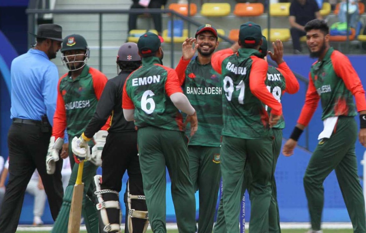 ৬ রানে হেরে গেলেও সেমিফাইনালে বাংলাদেশ