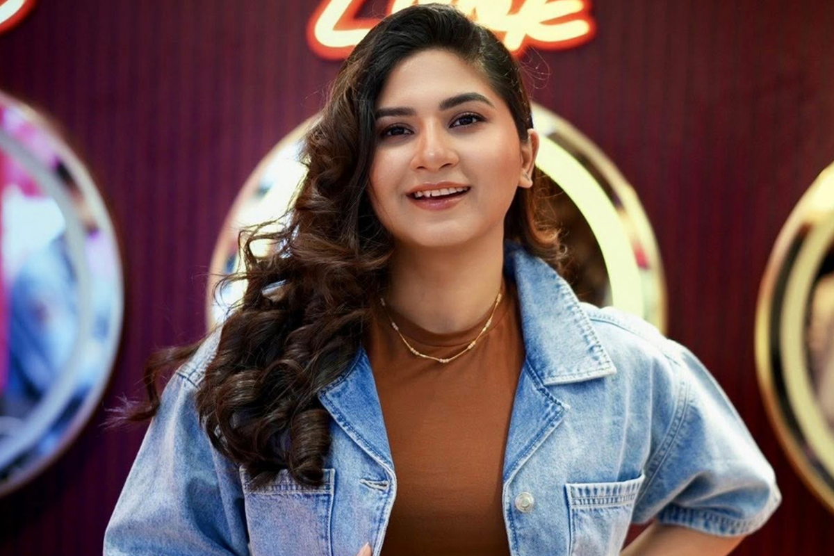 ‘ব্যাচেলর পয়েন্ট’-এ এবার স্পর্শিয়া