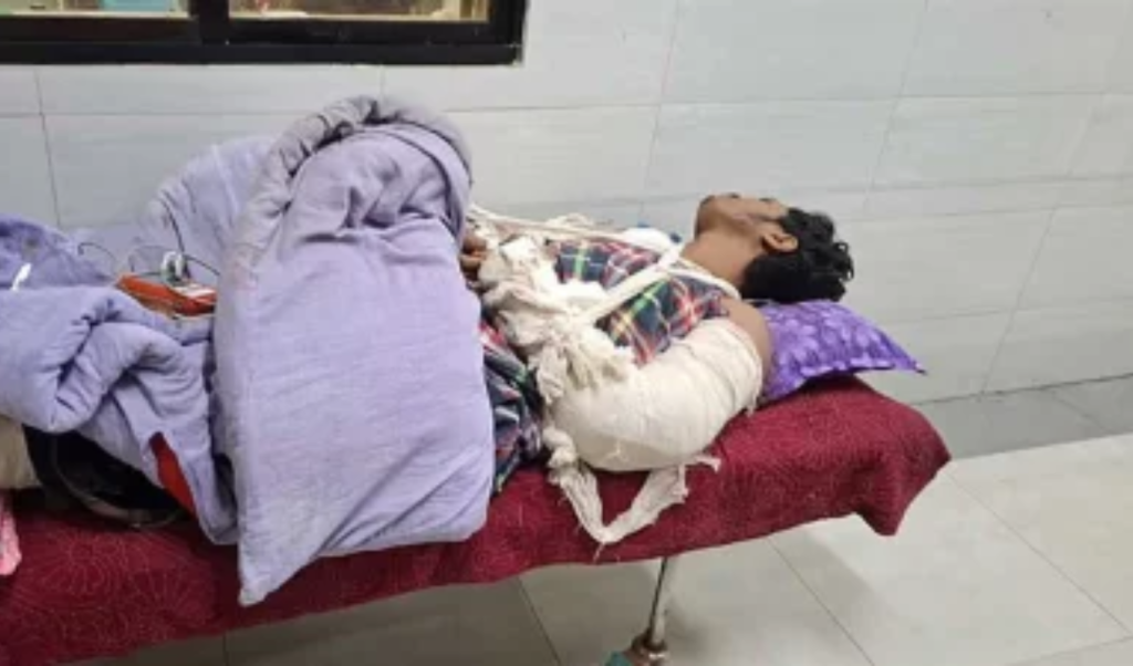 Copy of Untitled 10 1766849950 শিবগঞ্জে নৃশংস হামলা, তরুণের হাত-পা বিচ্ছিন্ন
