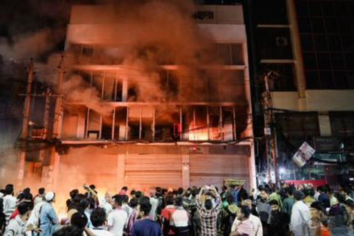 একের পর হামলা ও হত্যাকাণ্ড: প্রশাসন কেন ‘নির্লিপ্ত’?