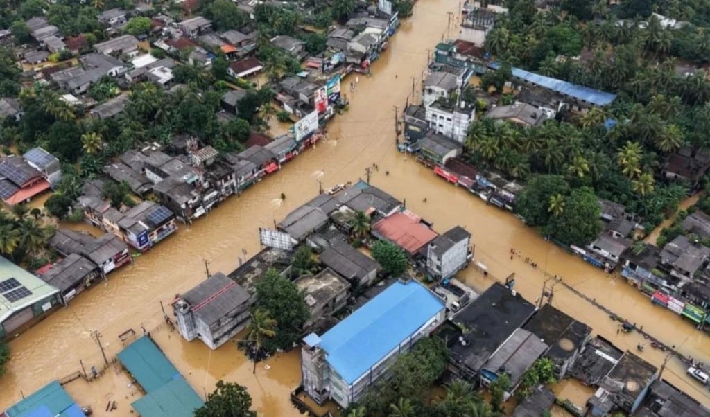 Floods and Landslides Kill 933 in Southeast Asia 1764563232 দক্ষিণ-পূর্ব এশিয়ায় বন্যা ও ভূমিধসে নিহত ৯৩৩