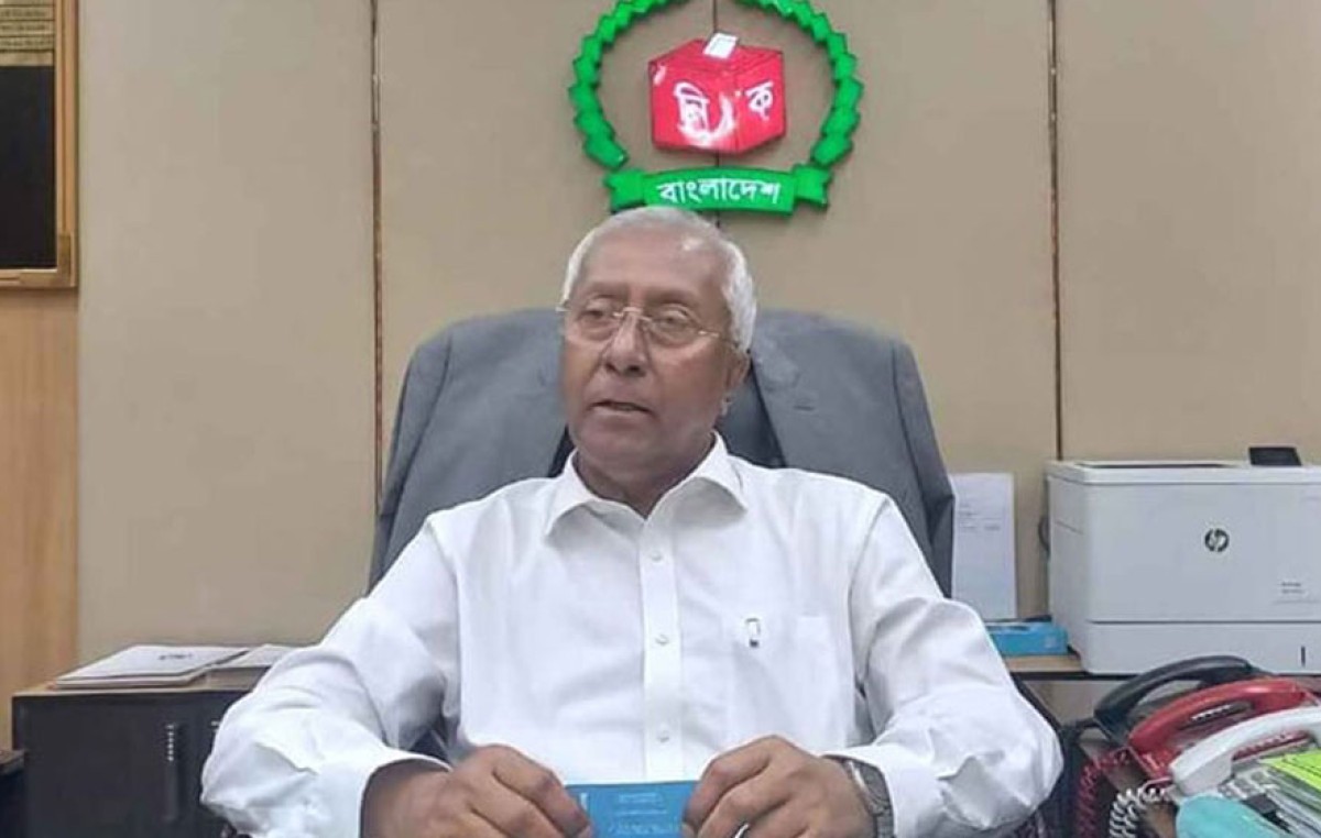 ইসি ভাবছে ভোটকেন্দ্রে গোপন কক্ষ বাড়ানোর বিষয়