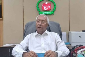 ইসি ভাবছে ভোটকেন্দ্রে গোপন কক্ষ বাড়ানোর বিষয়