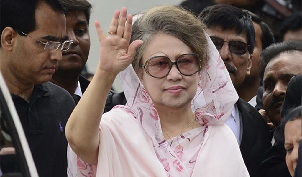 খালেদা জিয়ার ‘জেন্টল পাওয়ার জনমানসে অটল এক নেতৃত্বের স্মৃতি 1764762894 খালেদা জিয়ার ‘জেন্টল পাওয়ার’: জনমানসে অটল এক নেতৃত্বের স্মৃতি