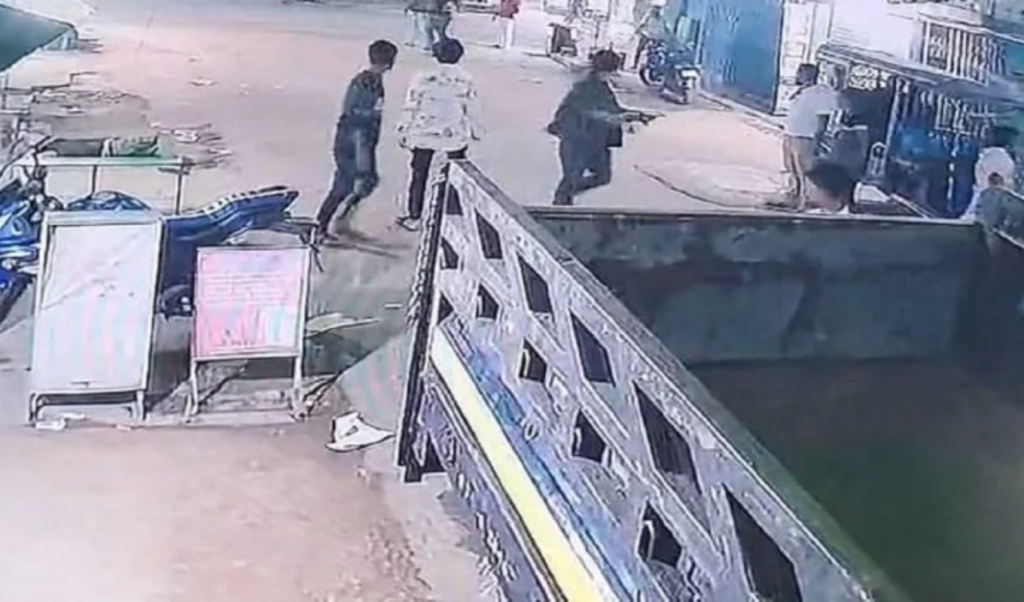 খুন খারাবি ব্রাহ্মণবাড়িয়া জেলায় আতঙ্কের ছায়া 1764772299 খুন-খারাবি: ব্রাহ্মণবাড়িয়া জেলায় আতঙ্কের ছায়া