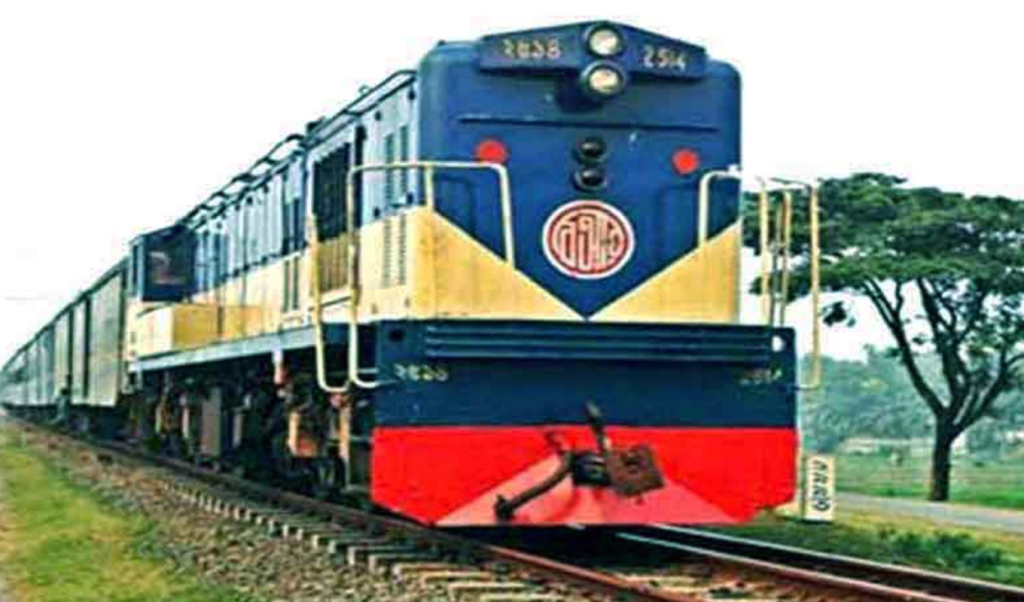 গাজীপুরের কালীগঞ্জে মর্মান্তিক রেল দুর্ঘটনা ট্রেনে কাটা পড়ে তিনজনের প্রাণহানি 1766676291 গাজীপুরের কালীগঞ্জে মর্মান্তিক রেল দুর্ঘটনা, ট্রেনে কাটা পড়ে তিনজনের প্রাণহানি