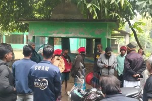 গৌরীপুরে প্রাচীন মাজারে ভাঙচুর ও অপবিত্র করার অভিযোগ