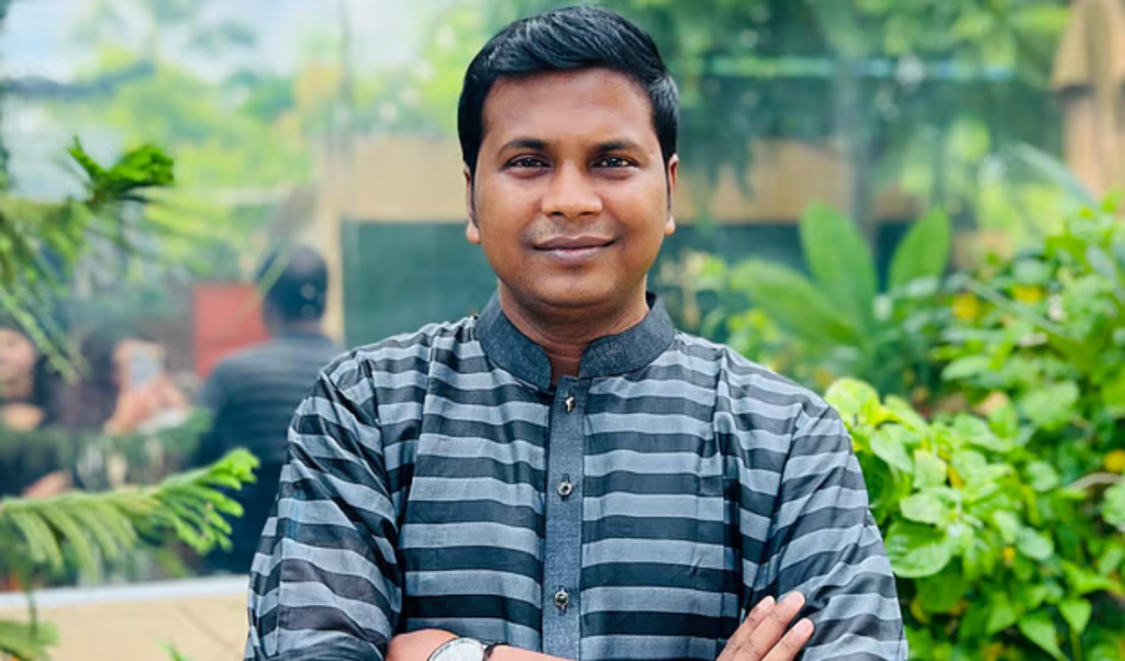 ঘুড়ি থেকে ঈশ্বর পর্যন্ত নীরবে গড়ে ওঠা গীতিকার সোমেশ্বর অলি 1767022636 ঘুড়ি থেকে ঈশ্বর পর্যন্ত নীরবে গড়ে ওঠা গীতিকার সোমেশ্বর অলি
