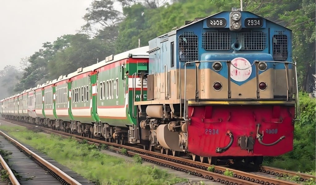 চট্টগ্রাম স্টেশনে না থেমেই ট্রেন যাবে কক্সবাজার 1 1766461076 চট্টগ্রাম স্টেশনে না থেমেই ট্রেন যাবে কক্সবাজার