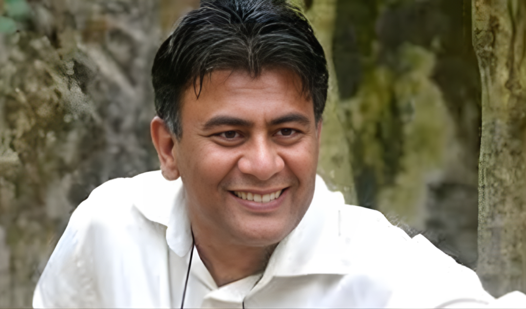 চলচ্চিত্রকার তারেক মাসুদ স্বপ্নচারণ এক স্রষ্টার স্মরণে 1765015725 তারেক মাসুদ: সেলুলয়েডে বোনা স্বপ্নের এক নির্মাতা