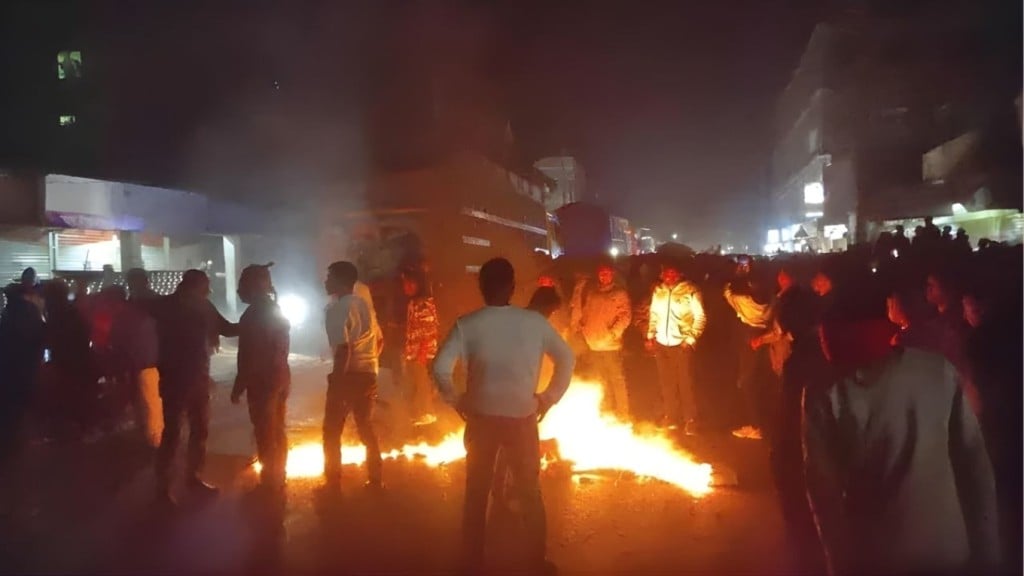 চাঁপাইনবাবগঞ্জে পুলিশ স্থাপনায় হামলা মামলা ও গ্রেপ্তার 1766279050 চাঁপাইনবাবগঞ্জে পুলিশ স্থাপনায় হামলা: মামলা ও গ্রেপ্তার