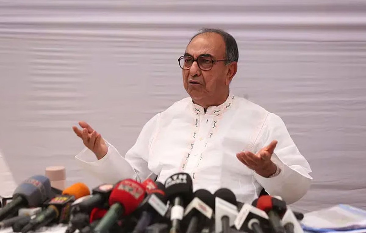 “জামায়াতের উদ্দেশে তীব্র কটাক্ষ: ‘আপনাদের ওষুধ আওয়ামী লীগ’—রাজনৈতিক সংঘাতের নতুন ইঙ্গিত দিলেন মির্জা আব্বাস”