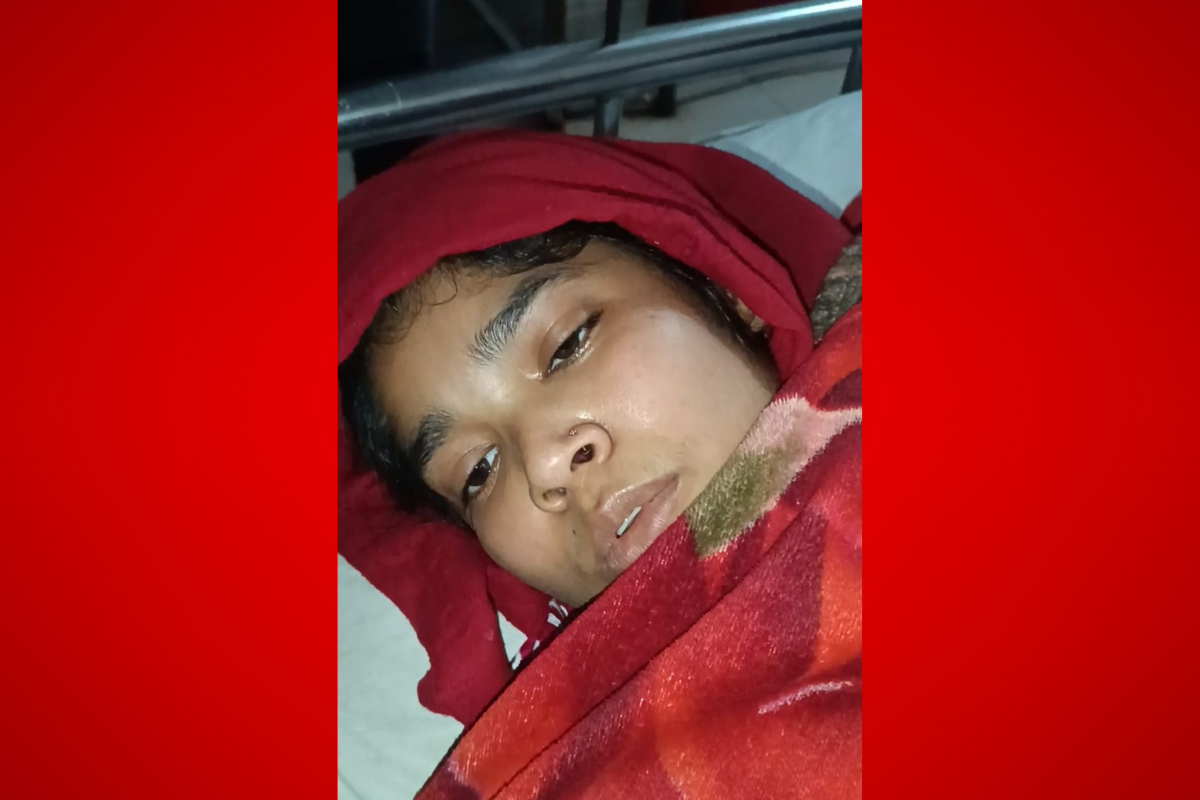 জামায়েত নেতার হাত থেকে সম্ভ্রম বাঁচাতে পুকুরে ঝাঁপ দিয়েও রক্ষা পেল না নারী