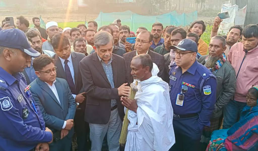দীপু দাসের পরিবারের দেখভাল রাষ্ট্রের দায়িত্বে শিক্ষা উপদেষ্টা জানালেন 1766499741 দীপু দাসের পরিবারের দেখভাল রাষ্ট্রের দায়িত্বে, শিক্ষা উপদেষ্টা জানালেন