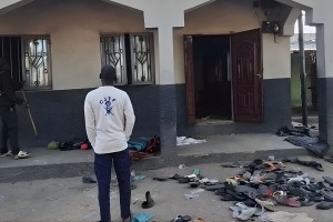 নাইজেরিয়ায় মসজিদে আত্মঘাতী হামলা, নিহত ৫