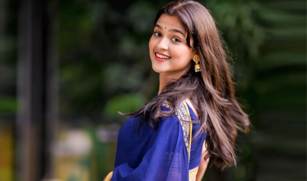 নিজেকে কেন ‘রানি ভাবেন তরুণ অভিনেত্রী সাদিয়া আয়মান 1765349082 কেন নিজেকে কুইন ভাবেন অভিনেত্রী সাদিয়া আয়মান