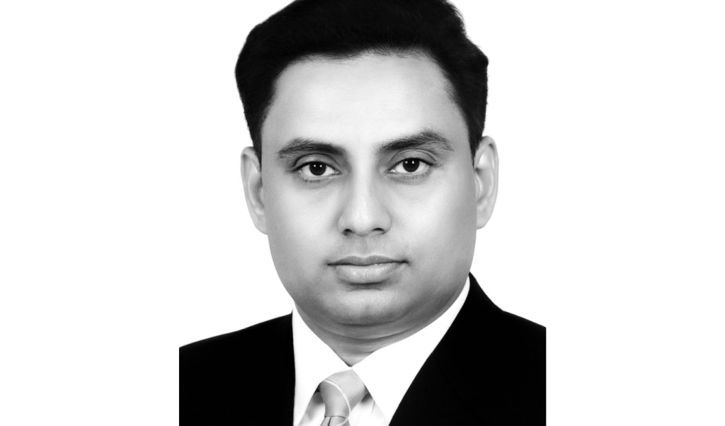 বাংলাদেশের পতাকায় রঙ ছড়িয়েছেন শহীদ নিজাম উদ্দিন 1765604967 বাংলাদেশের পতাকায় রঙ ছড়িয়েছেন শহীদ নিজাম উদ্দিন