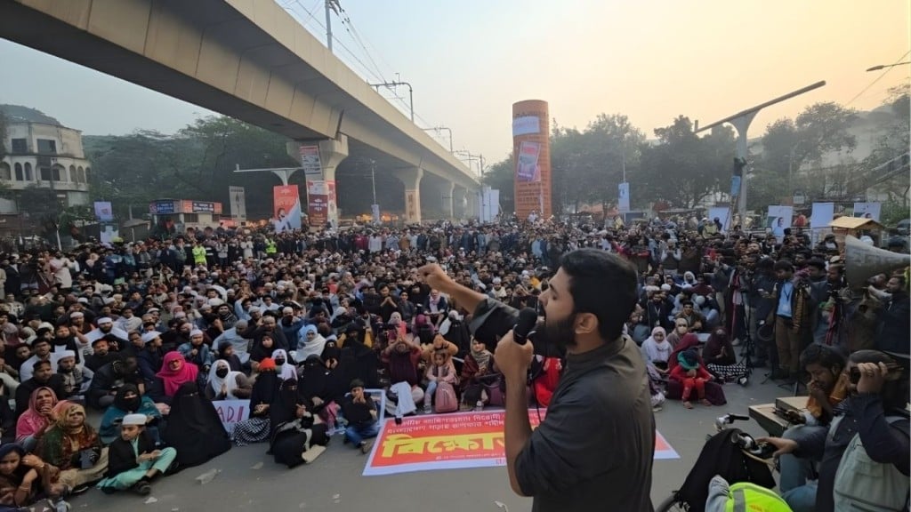 ভারতীয়দের কর্মানুমতি বাতিলসহ ইনকিলাব মঞ্চের নতুন ৪ দফা 1766964113 ভারতীয়দের কর্মানুমতি বাতিলসহ ইনকিলাব মঞ্চের নতুন ৪ দফা
