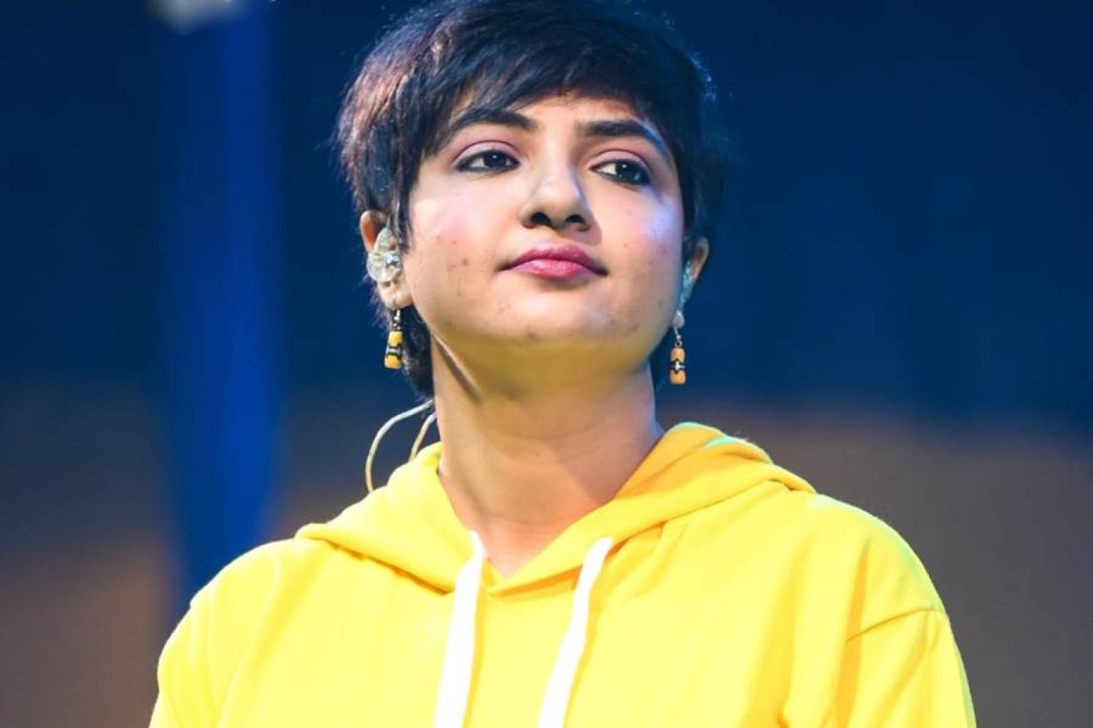 মঞ্চে নিরাপত্তা প্রশ্নের মুখে, হেনস্তার শিকার গায়িকা লগ্নজিতা চক্রবর্তী