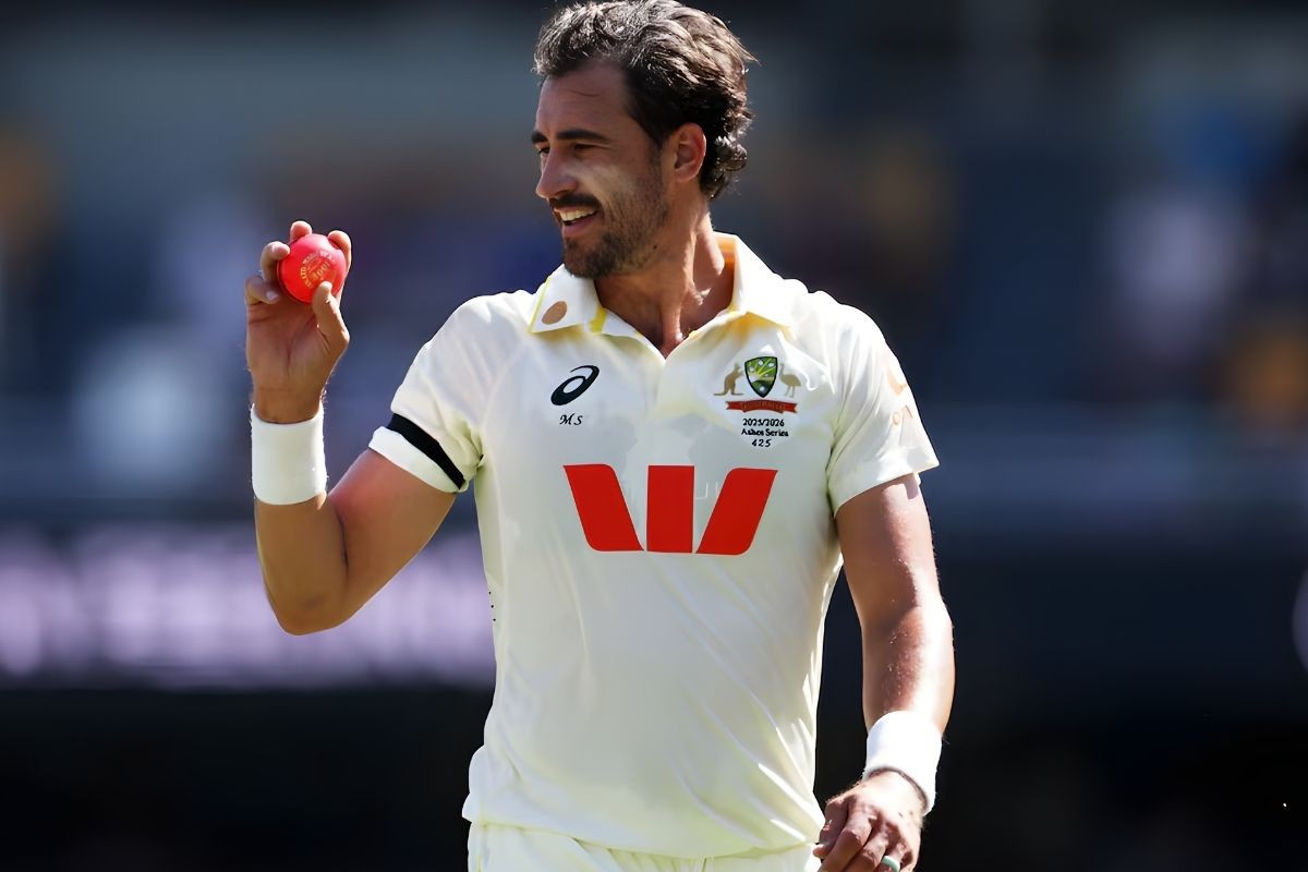 মিচেল স্টার্কের নতুন বিশ্বরেকর্ডে বছরের সমাপ্তি