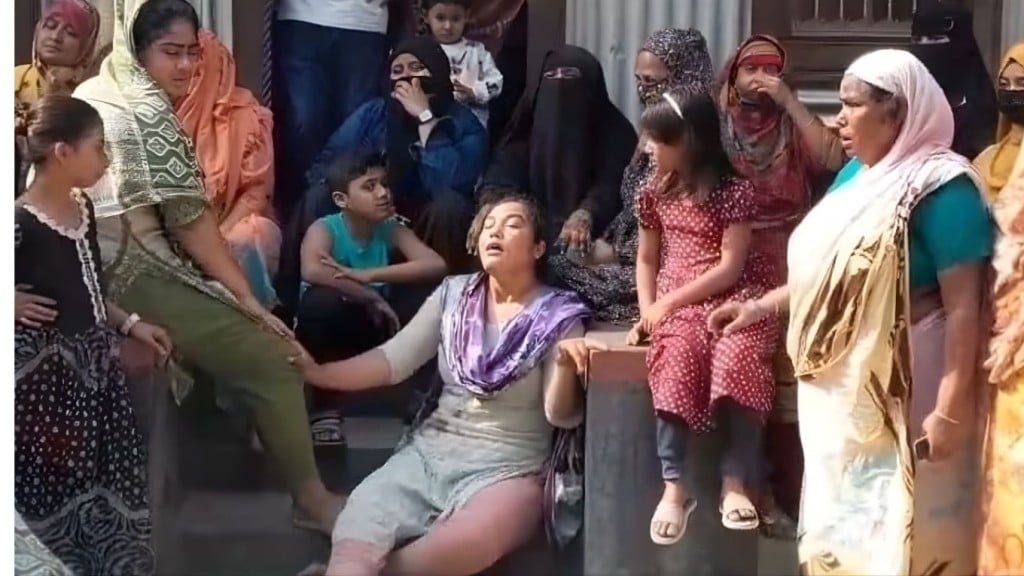 মুন্সীগঞ্জে পারিবারিক ঝগড়ায় যুবক কুপিয়ে হত্যা 1766275409 মুন্সীগঞ্জে পারিবারিক ঝগড়ায় যুবক কুপিয়ে হত্যা