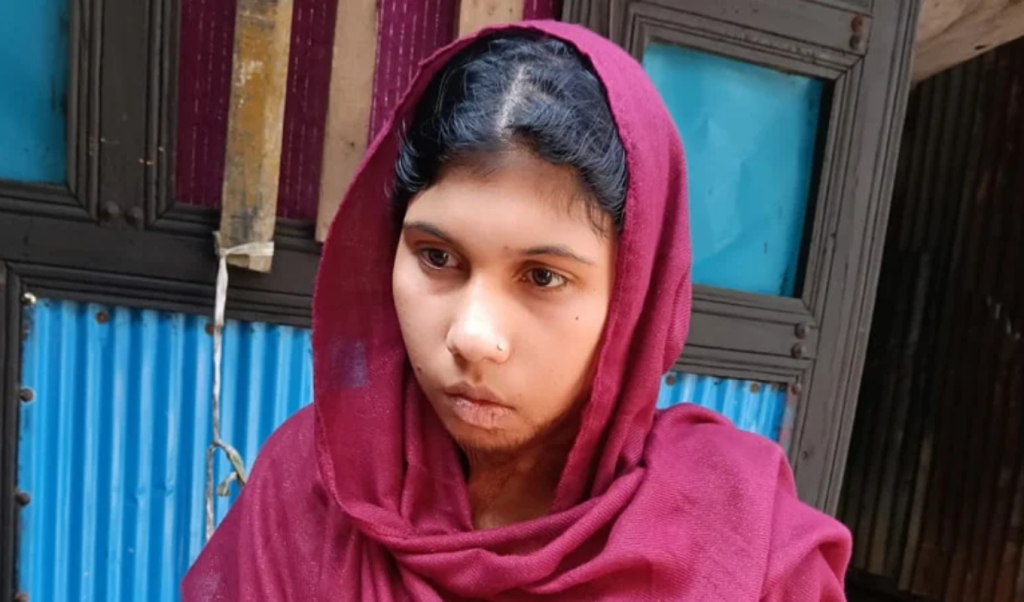মোহাম্মদপুরে মা মেয়েকে নির্মম হত্যা করা সেই আয়েশা গ্রেপ্তার 1765351244 মোহাম্মদপুরে মা-মেয়ের নৃশংস হত্যাকারী আসামী গ্রেফতার