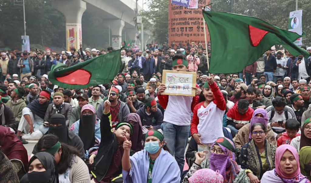 শাহবাগে ইনকিলাব মঞ্চের সর্বাত্মক অবরোধও জোরালো স্লোগান 1766921749 শাহবাগে ইনকিলাব মঞ্চের সর্বাত্মক অবরোধও জোরালো স্লোগান