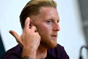 শেজে বিপর্যয় এবং মদ্যপানের অভিযোগে তদন্তের মুখে ইংল্যান্ড