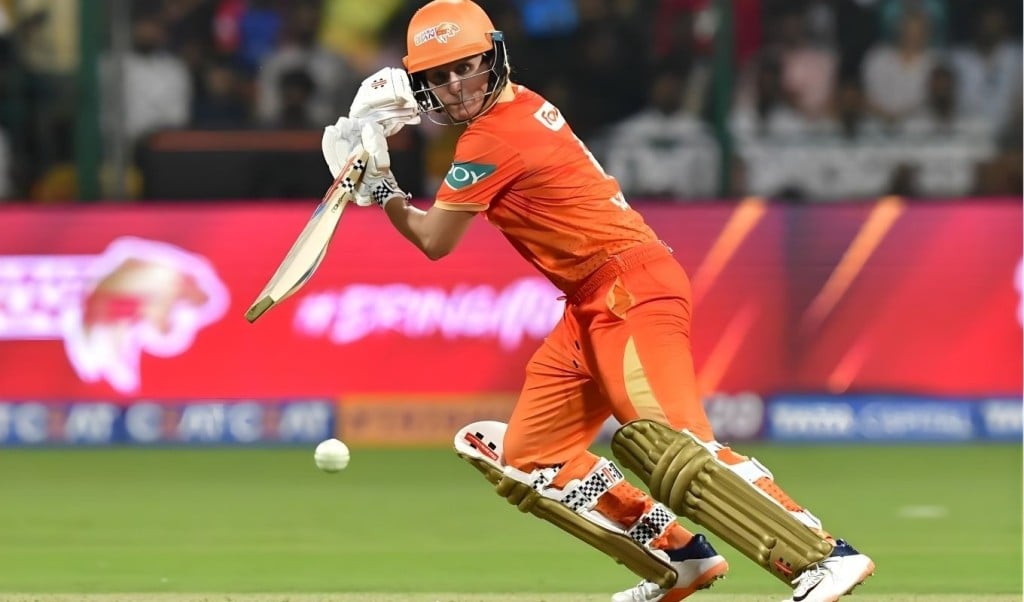 শেষ পর্যন্ত জয় গালফ জায়ান্টসের গুরবাজ ভিন্স আয়ানদের অসাধারণ অবদান 1765428035 "শেষ পর্যন্ত জয় গালফ জায়ান্টসের: গুরবাজ, ভিন্স, আয়ানদের অসাধারণ অবদান"