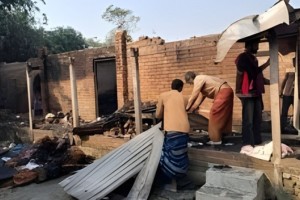 সহকারী ভূমি অফিসে রাতের ভয়াবহ অগ্নিকাণ্ড
