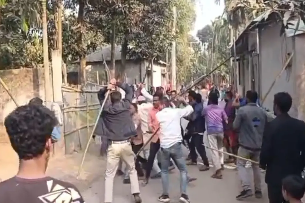 বিএনপি-জামায়াতের তুমুল সংঘর্ষে আহত ১৫
