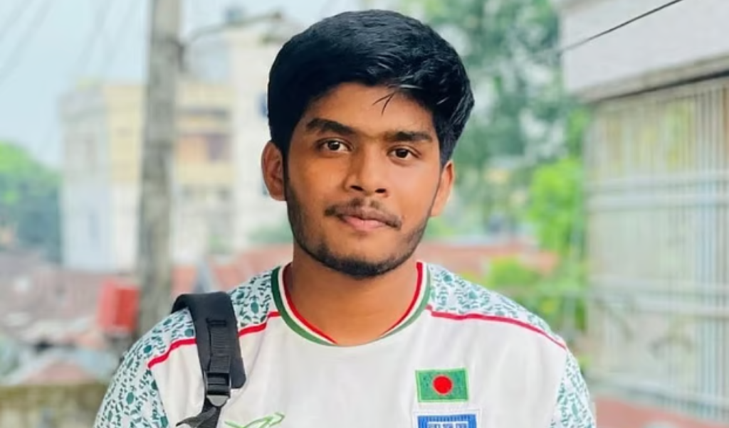 Copy of Untitled 5 1768138823 নেত্রকোনায় ট্রেন থেকে পড়ে কলেজছাত্র নিহত