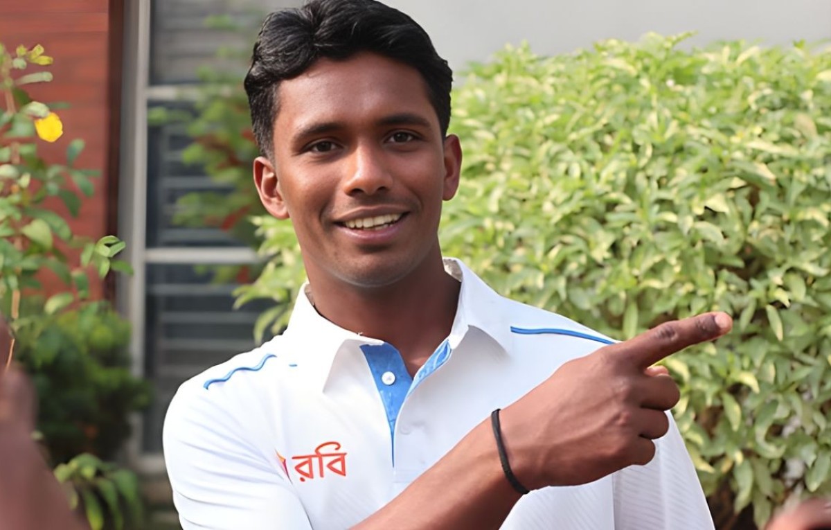 অনূর্ধ্ব-১৯ বিশ্বকাপে টাইগারদের সেনাপতি আজিজুল হাকিম