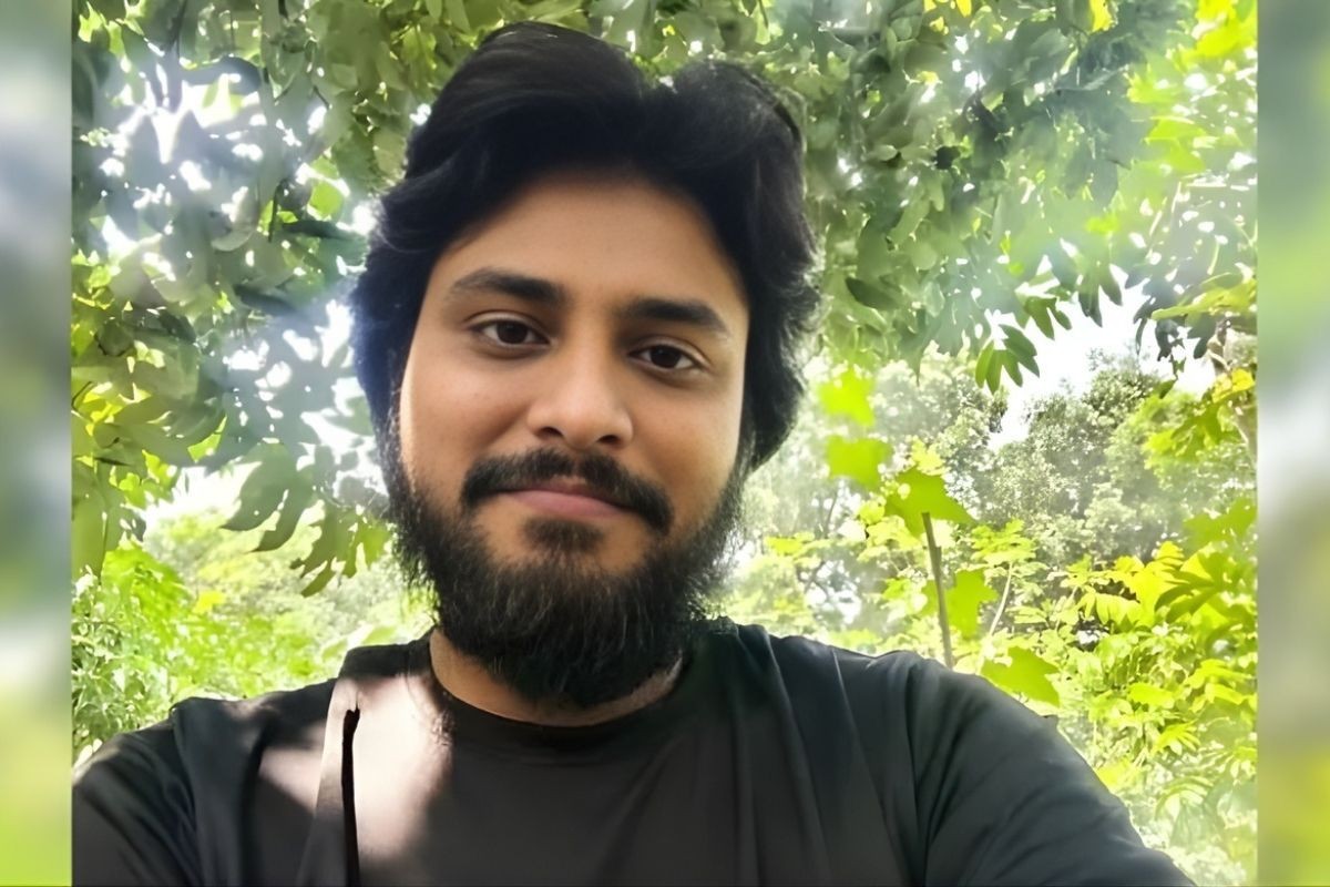 ঈশ্বরদীতে ছাত্রদল নেতার মরদেহ  ঝুলন্ত অবস্থায় উদ্ধার