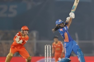 এলিমিনেশন স্পটে উত্তেজনা, MI-এর চ্যালেঞ্জ GG’র বিরুদ্ধে