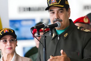 ওয়াশিংটন ও কারাকাস দ্বন্দ্ব: ভেনেজুয়েলায় ৫ আমেরিকান আটক