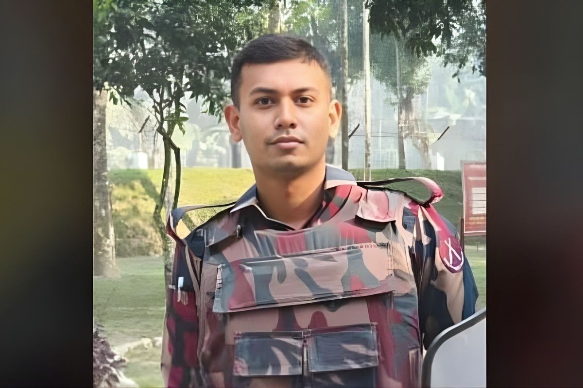 কুড়িগ্রামে নিজের রাইফেল থেকে গুলি লেগে বিজিবি সদস্যের মৃত্যু