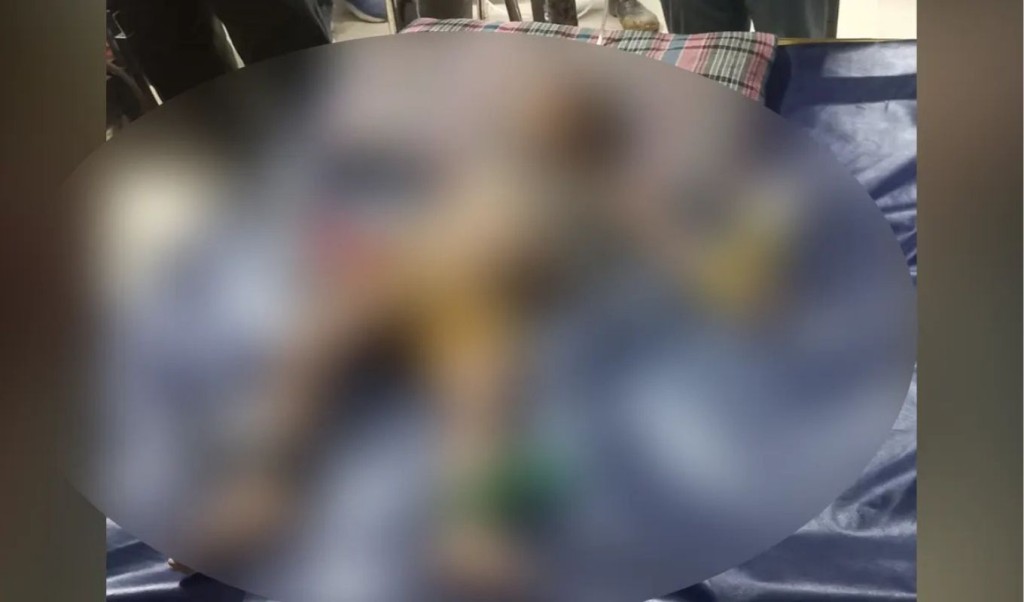গভীর নলকূপে পড়া শিশু উদ্ধার গভীর নলকূপে পড়া শিশু উদ্ধার