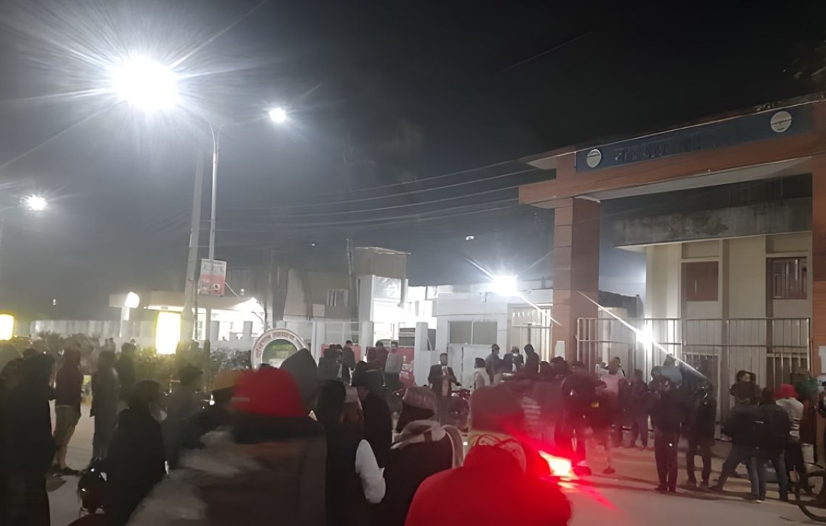 ছাত্রনেতা মাহদী হাসান আটক, প্রতিবাদে উত্তাল হবিগঞ্জ থানা