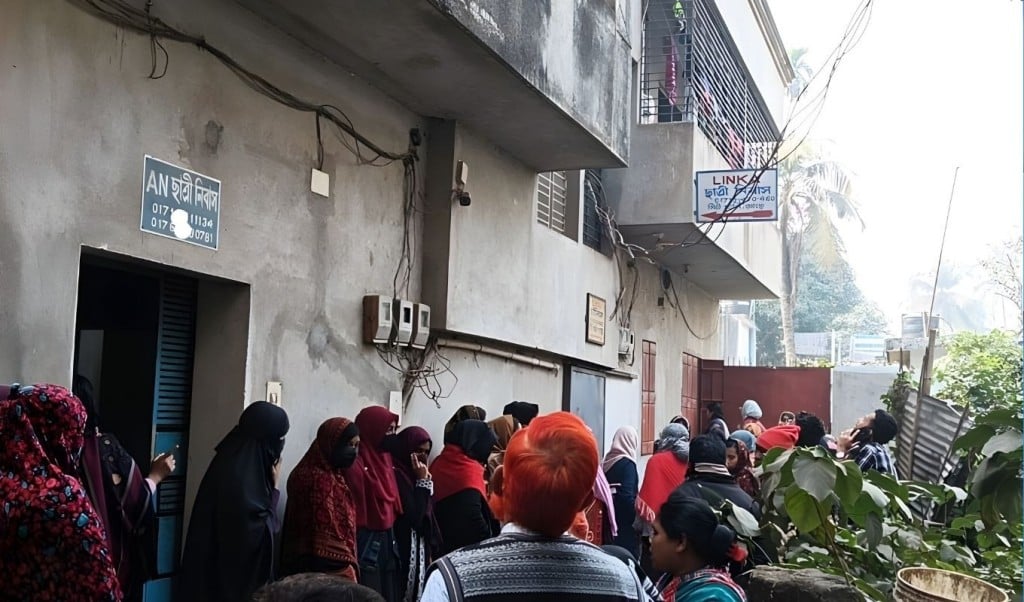 ছাত্রীনিবাসে কলেজছাত্রীর ঝুলন্ত মরদেহ উদ্ধার 1767692366 ছাত্রীনিবাসে কলেজছাত্রীর ঝুলন্ত মরদেহ উদ্ধার