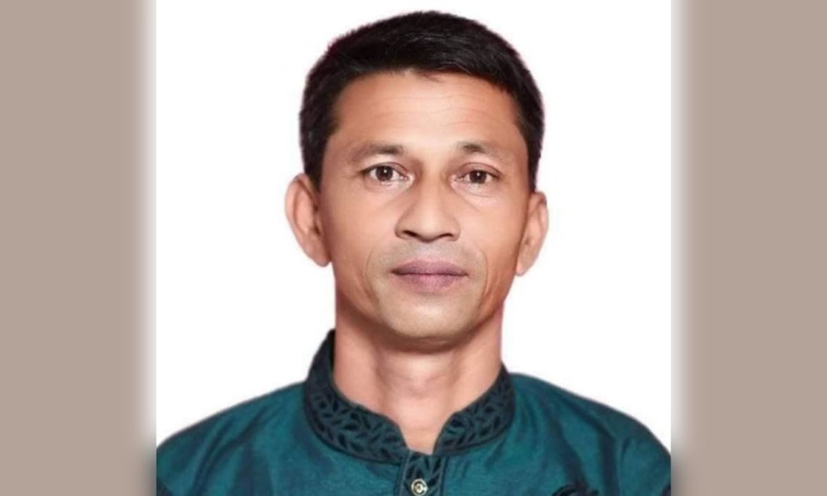 জনপ্রতিনিধিকে ‘ডেভিল’ আখ্যা দিয়ে থানায় সোপর্দ ও উত্তেজনা