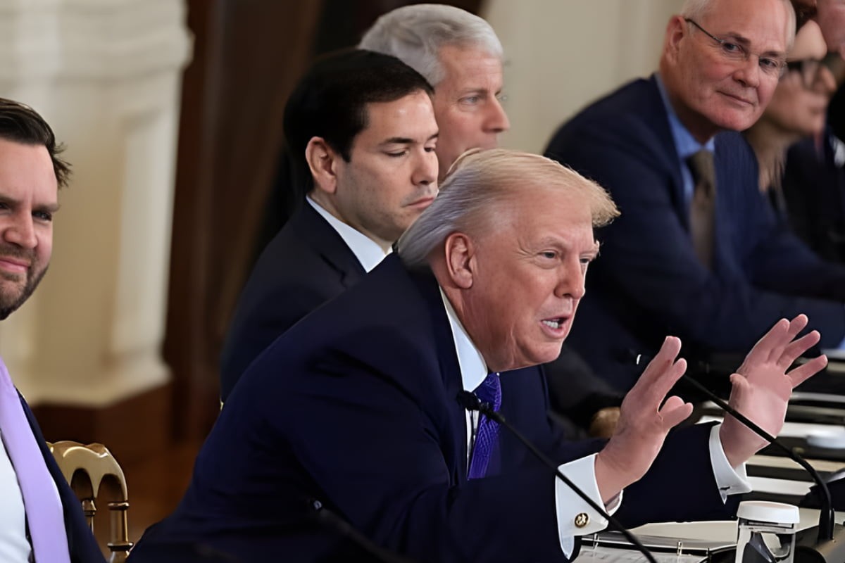 ট্রাম্প আশ্বাস পেয়েছেন, ইরানে মৃত্যুদণ্ড স্থগিত করা হবে