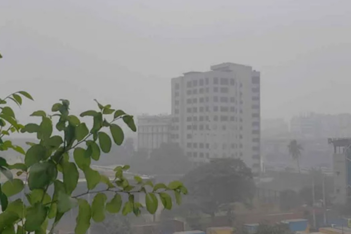 ঢাকায় মেঘলা আকাশ ও হালকা কুয়াশা সম্ভাবনা