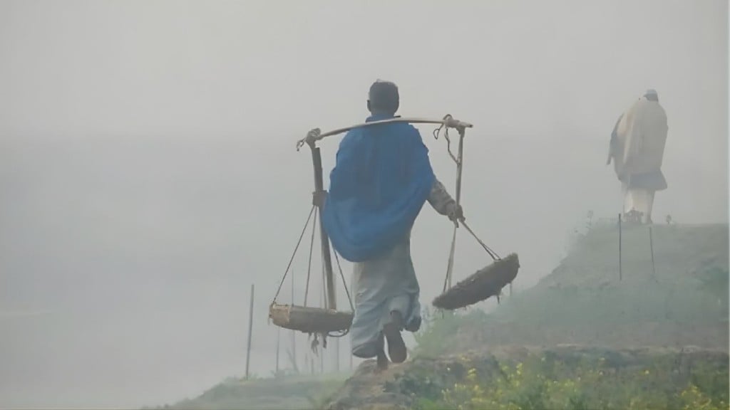 তীব্র শৈত্যপ্রবাহে বিপর্যস্ত দেশ ৪ বিভাগে হাড়কাঁপানো শীতের পূর্বাভাস 1767649388 তীব্র শৈত্যপ্রবাহে বিপর্যস্ত দেশ: ৪ বিভাগে হাড়কাঁপানো শীতের পূর্বাভাস