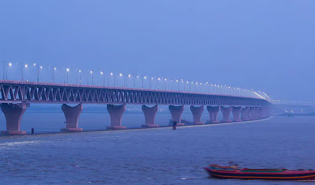 পদ্মা সেতুতে টোল আয় অতিক্রম করেছে তিন হাজার কোটি পদ্মা সেতুতে টোল আয় অতিক্রম করেছে তিন হাজার কোটি