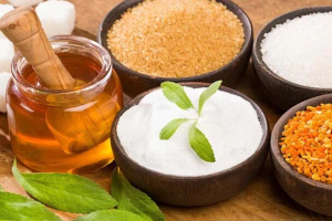 প্রাকৃতিক বিকল্পে স্বাস্থ্যসম্মত মিষ্টি সন্ধান