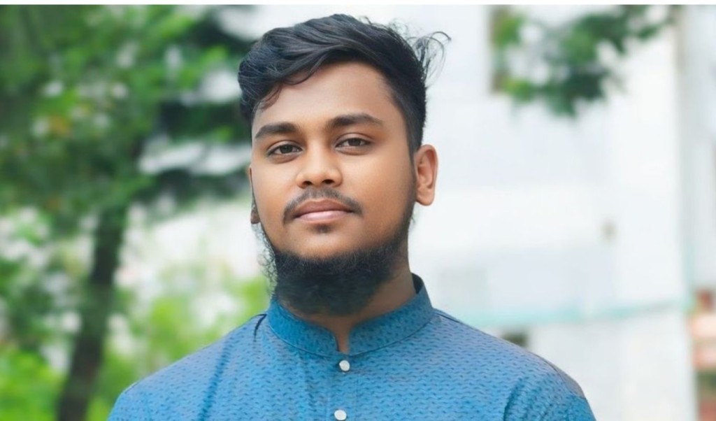 বিএনপি প্রচারণায় মুয়াজ্জিনের চাকরি হারানোর অভিযোগ