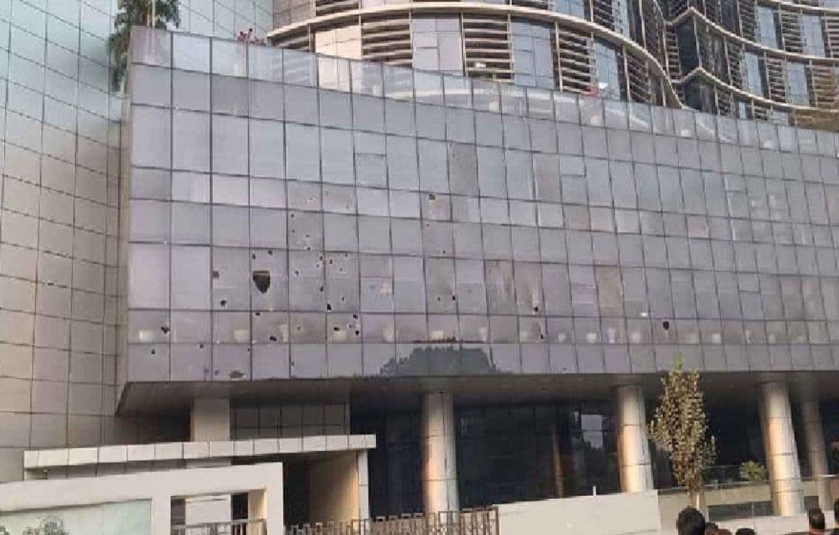 বিটিআরসিতে বিক্ষোভে ৩০-এর বেশি আটক